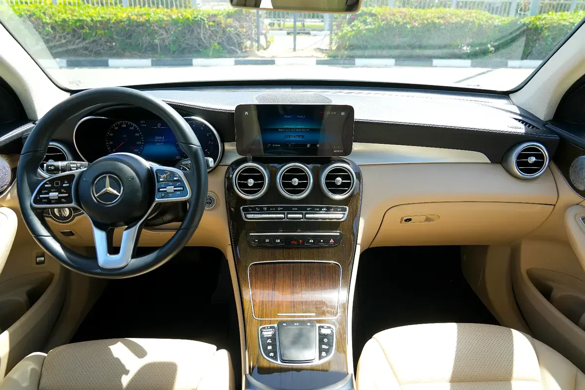 Mercedes-Benz GLC-Class 300 9G-TRONIC 4MATIC (258 hp) - 8