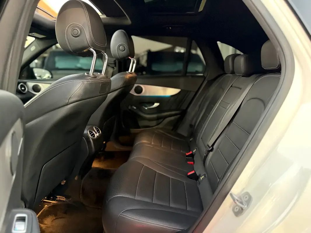 Mercedes-Benz GLC-Class 300 9G-TRONIC 4MATIC (258 hp) - 9