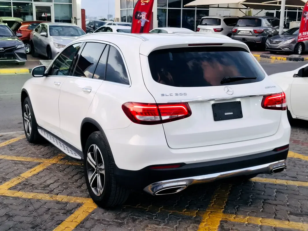 Mercedes-Benz GLC-Class 300 9G-TRONIC 4MATIC (258 hp) - 3
