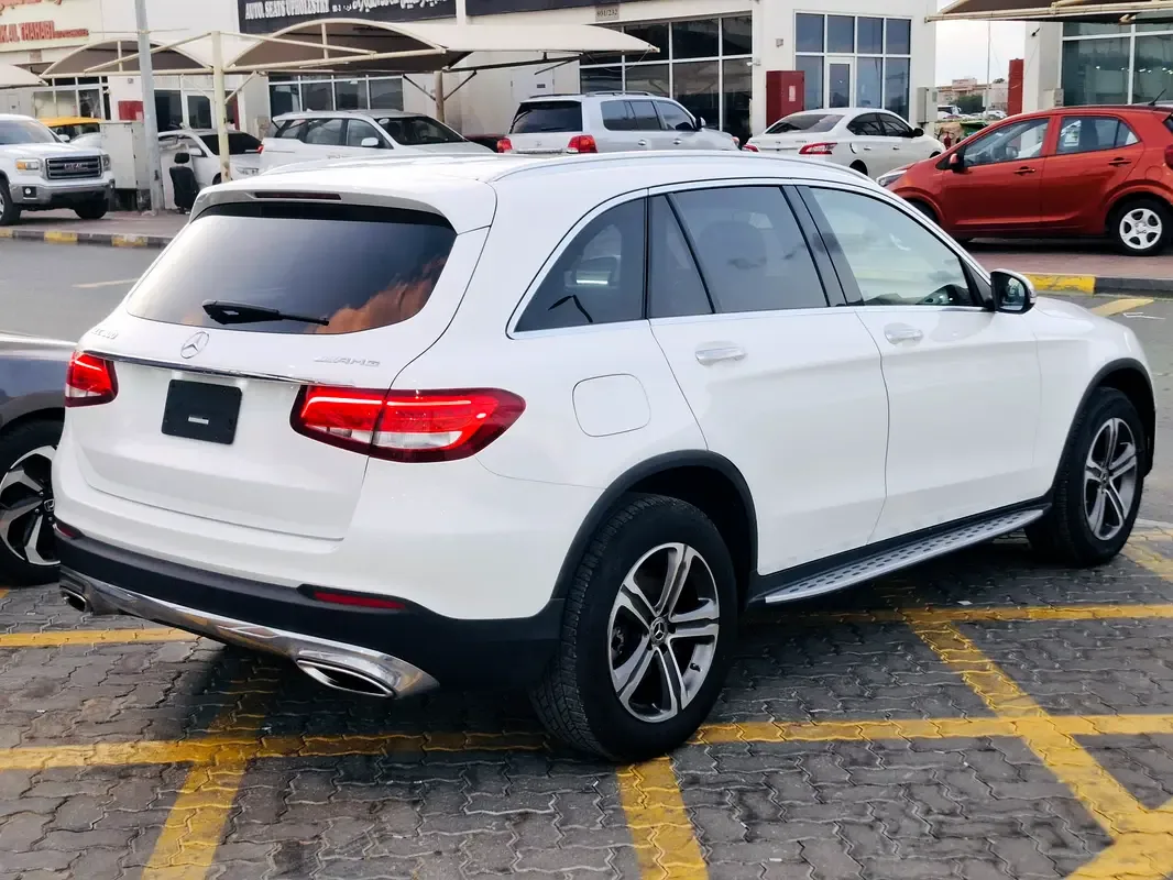 Mercedes-Benz GLC-Class 300 9G-TRONIC 4MATIC (258 hp) - 4