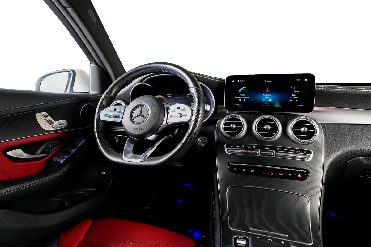 Mercedes-Benz GLC-Class 300 9G-TRONIC 4MATIC (258 hp) - 12