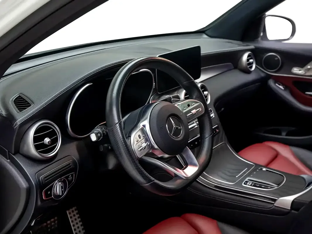 Mercedes-Benz GLC-Class 300 9G-TRONIC 4MATIC (258 حصان) - 8