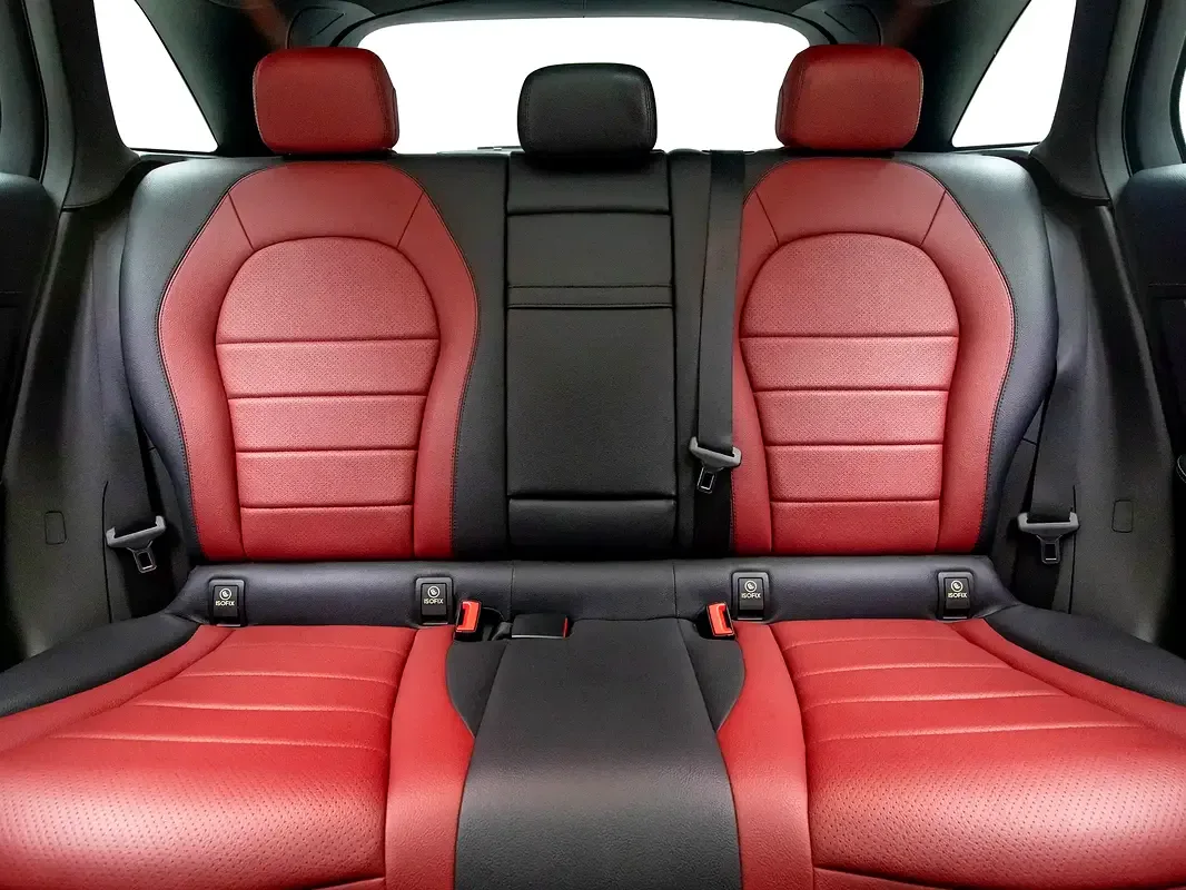 Mercedes-Benz GLC-Class 300 9G-TRONIC 4MATIC (258 حصان) - 17