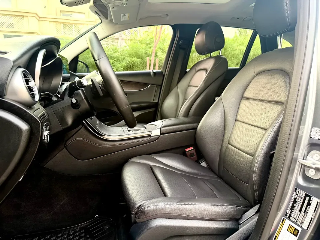 Mercedes-Benz GLC-Class 300 9G-TRONIC 4MATIC (258 hp) - 12