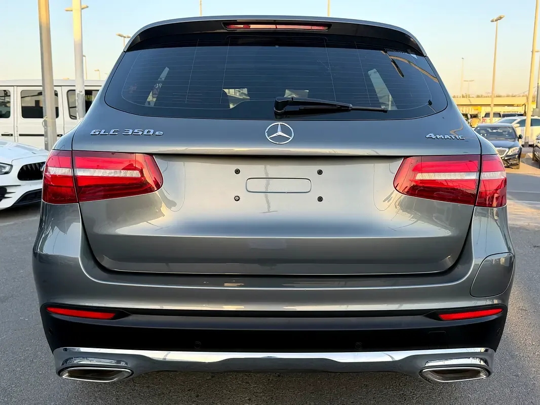 Mercedes-Benz GLC-Class 350e 7G-TRONIC PLUS 4MATIC (326 حصان) - 4