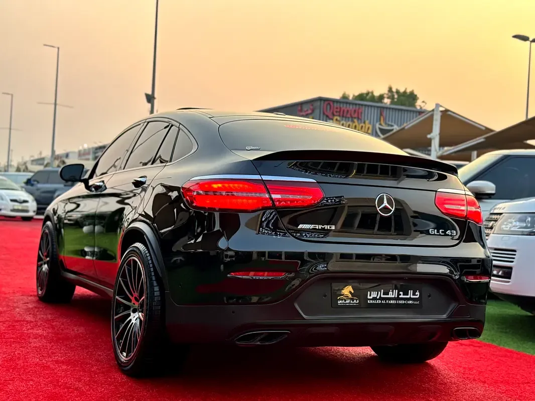 Mercedes-Benz GLC-Class 43 AMG 9G-TRONIC 4MATIC (367 حصان) - 9