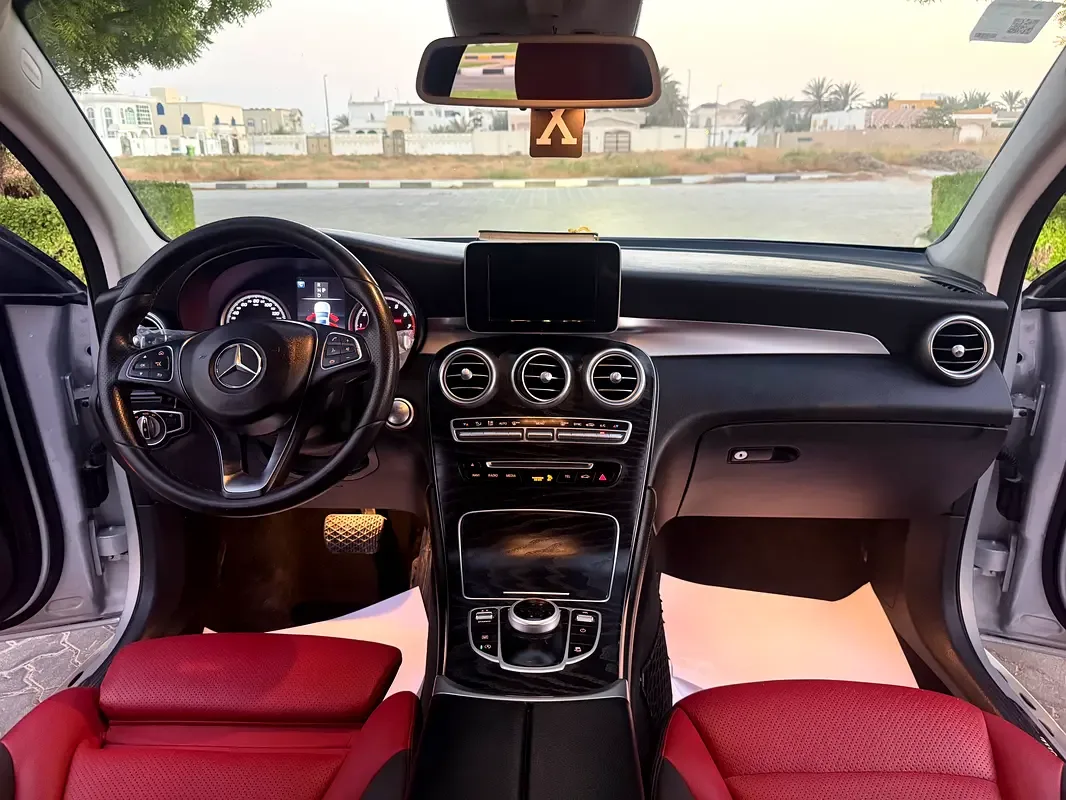 Mercedes-Benz GLC Coupe 2.0 AT 4WD (245 حصان) - 11