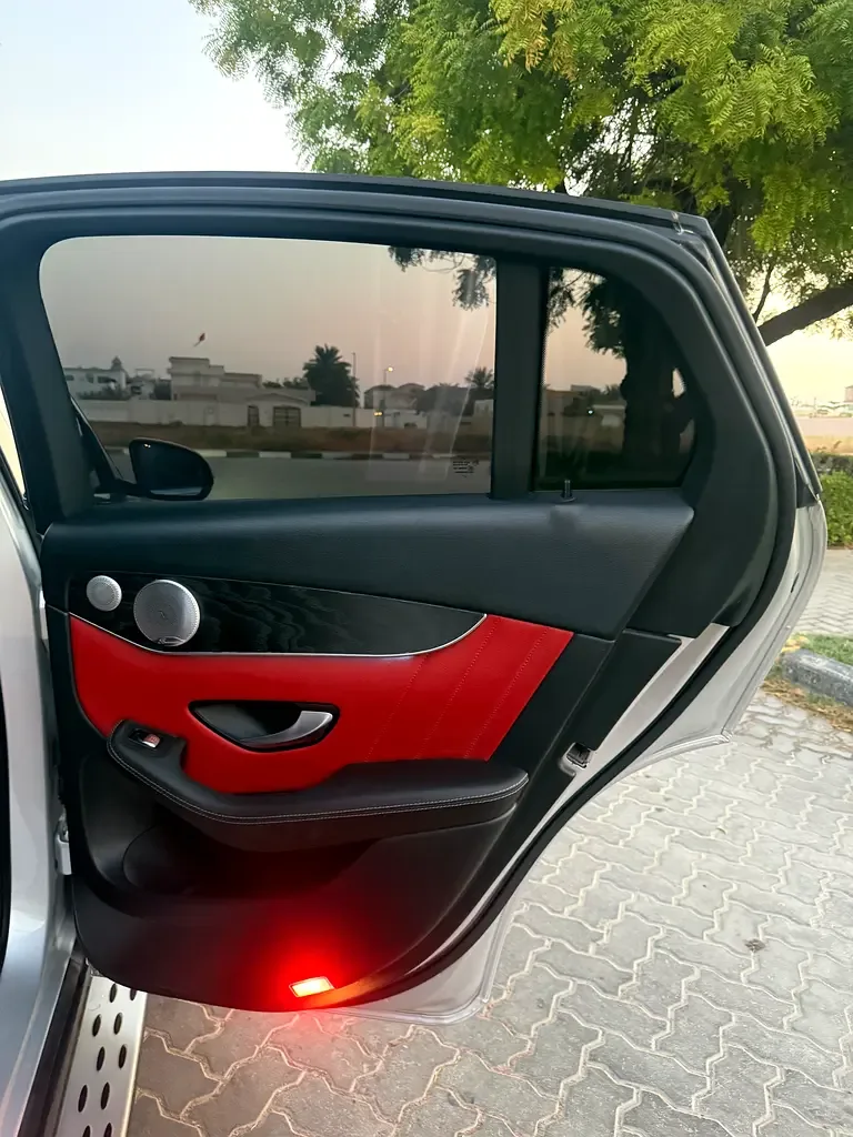 Mercedes-Benz GLC Coupe 2.0 AT 4WD (245 حصان) - 19