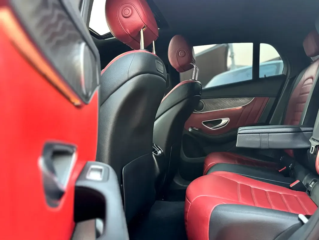 Mercedes-Benz GLC Coupe 2.0 AT 4WD (245 حصان) - 18