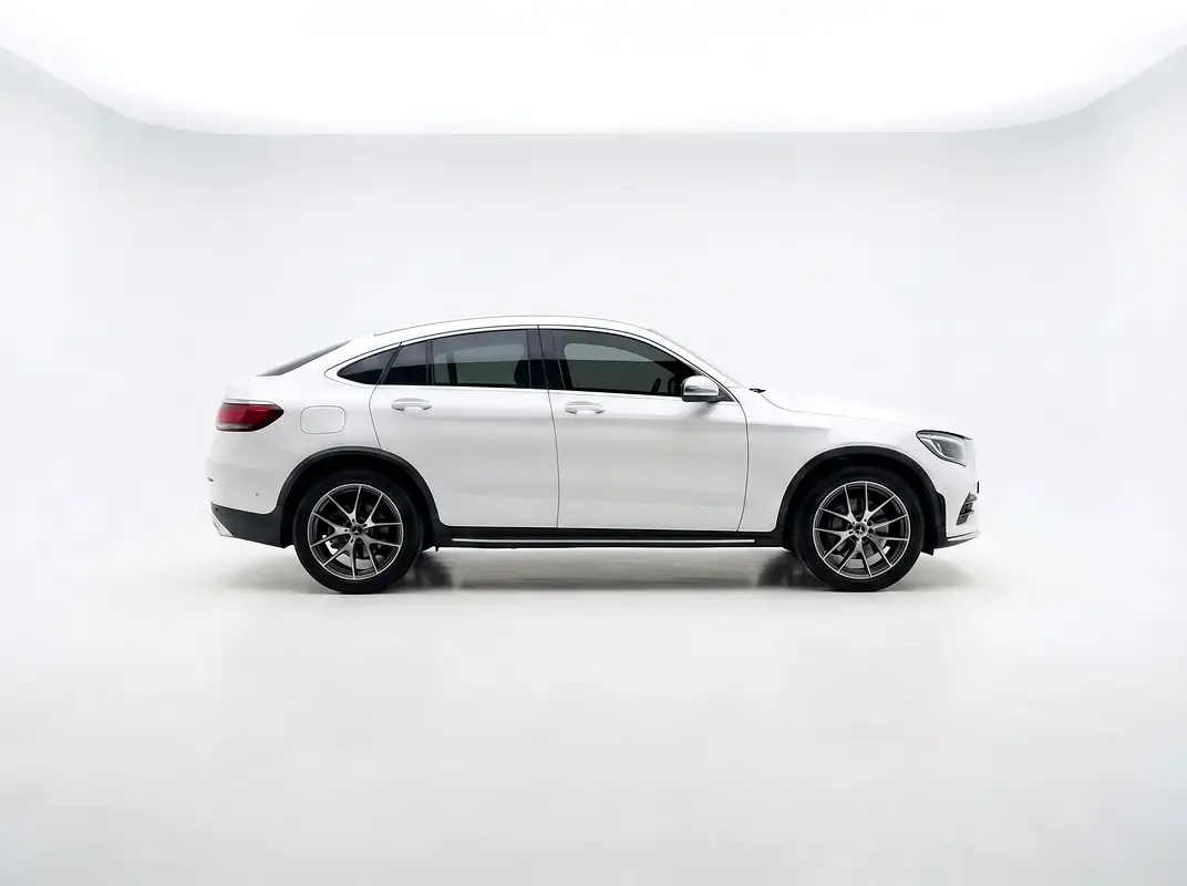 Mercedes-Benz GLC Coupe 2.0 AT 4WD (258 حصان) - 2