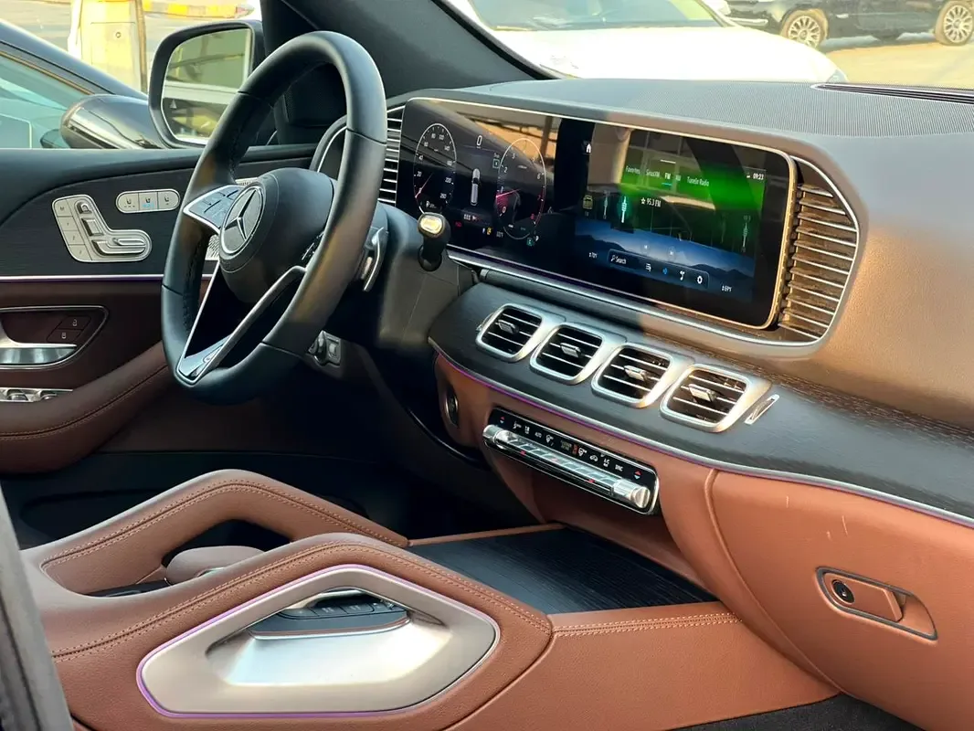 Mercedes-Benz GLE 2.0 AT 4WD (258 حصان) - 8
