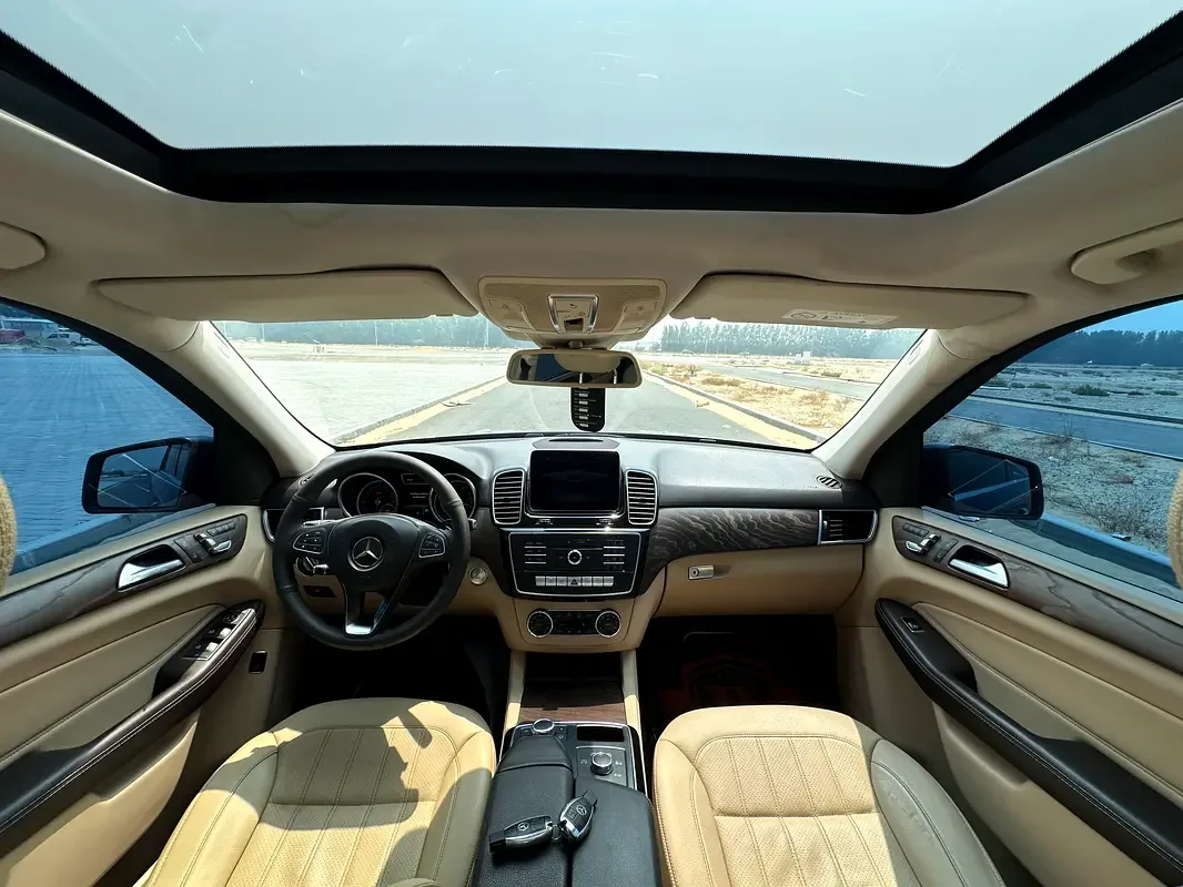 Mercedes-Benz GLE-Class 400 4MATIC 9G-TRONIC (333 hp) - 12