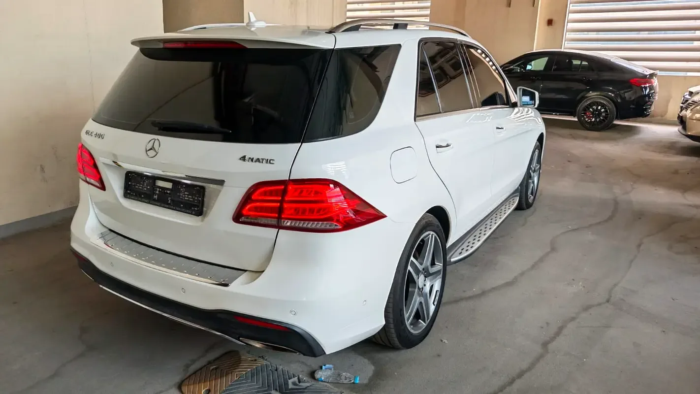 Mercedes-Benz GLE-Class 400 4MATIC 9G-TRONIC (333 حصان) - 4