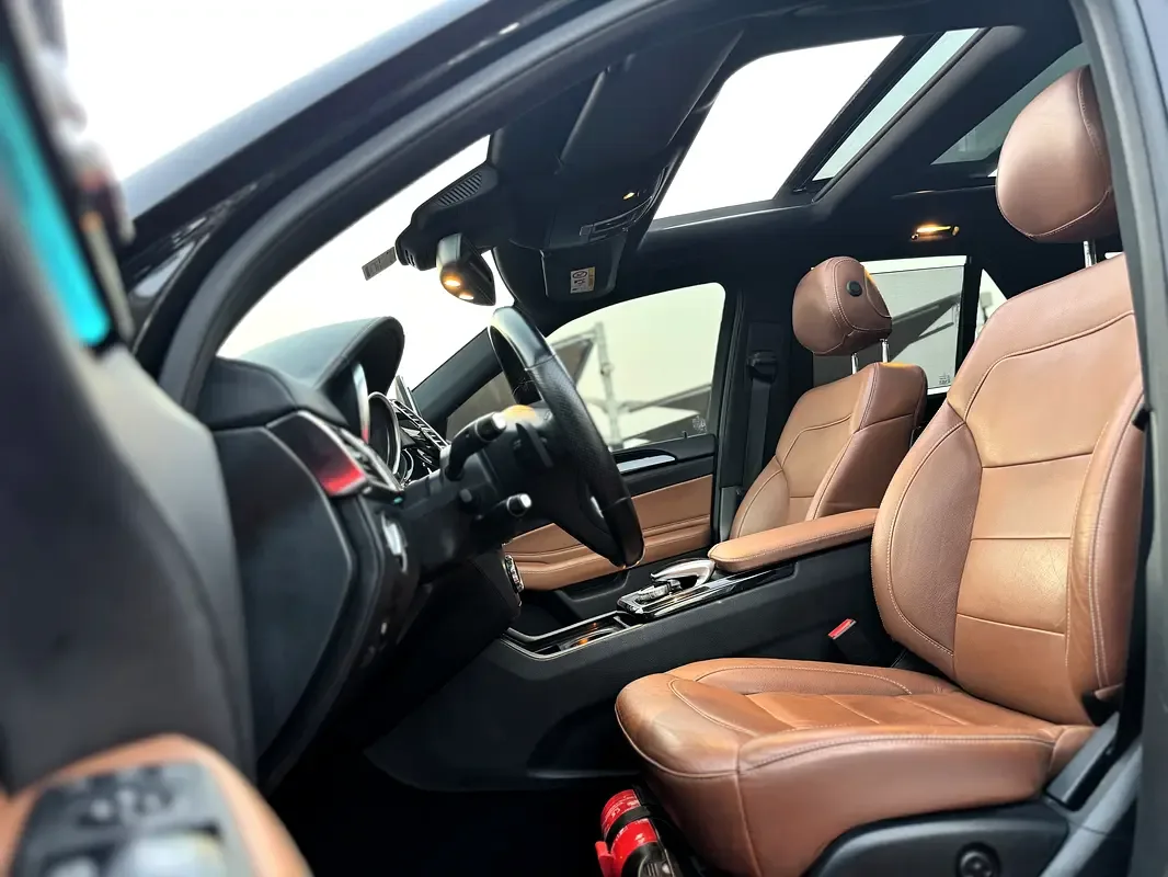 Mercedes-Benz GLE-Class 400 4MATIC 9G-TRONIC (333 hp) - 12