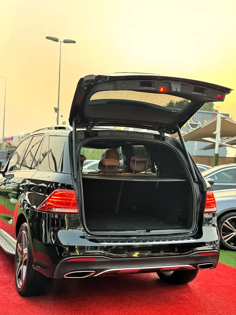 Mercedes-Benz GLE-Class 400 4MATIC 9G-TRONIC (333 hp) - 19