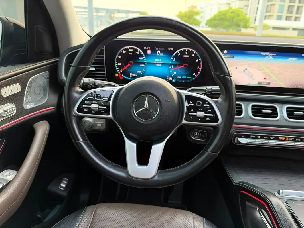 Mercedes-Benz GLE-Class 450 9G-Tronic 4Matic (367 حصان) - 11