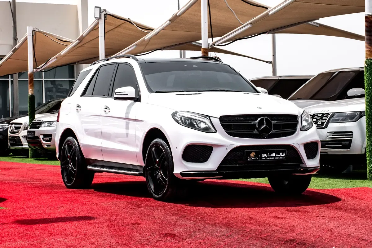 Mercedes-Benz GLE-Class 500 4MATIC 9G-TRONIC (435 حصان) - 3