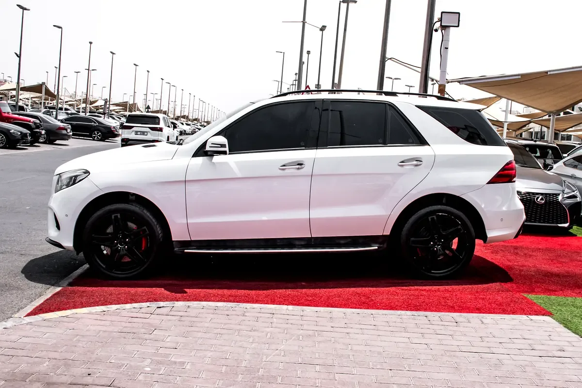 Mercedes-Benz GLE-Class 500 4MATIC 9G-TRONIC (435 حصان) - 4