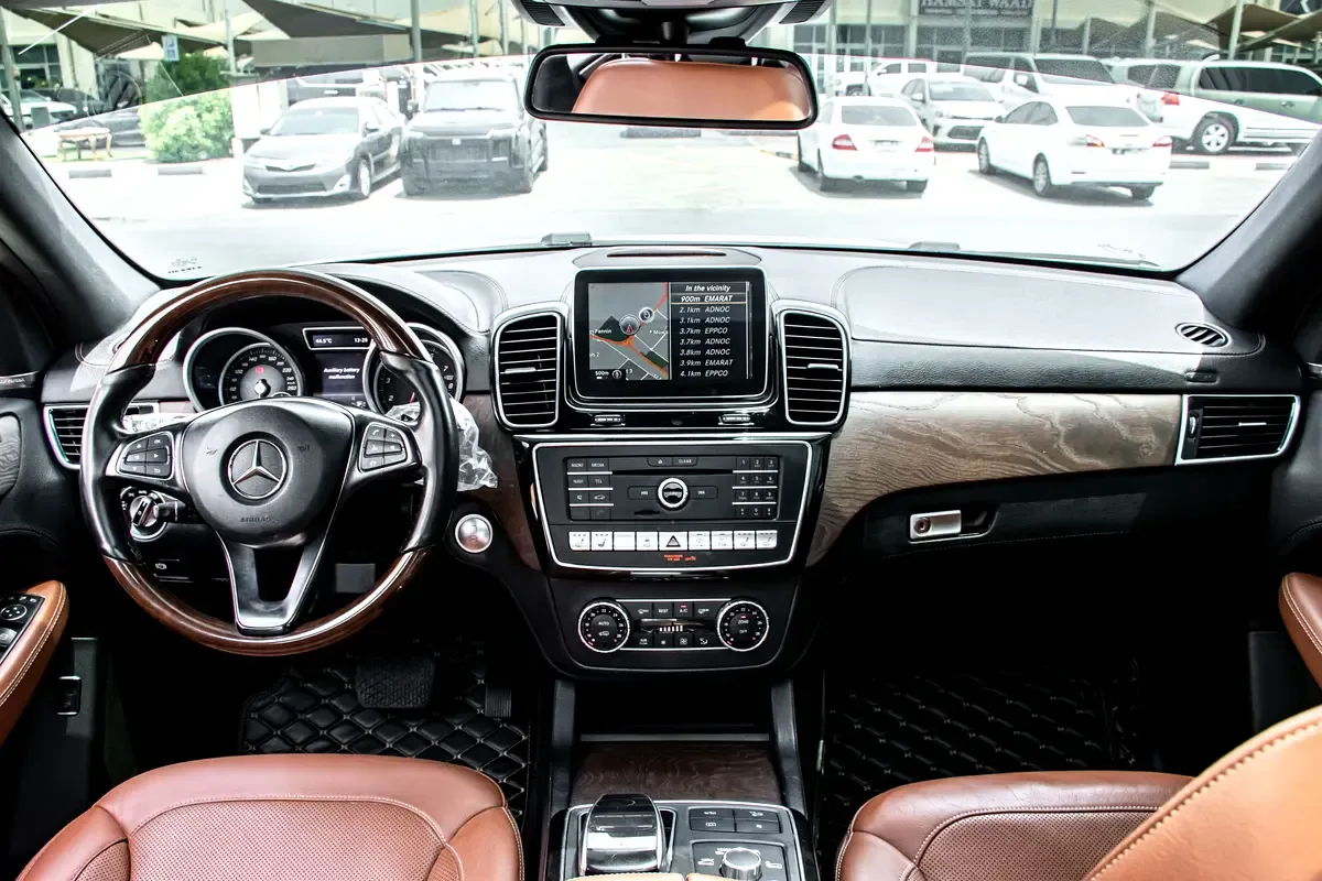 Mercedes-Benz GLE-Class 500 4MATIC 9G-TRONIC (435 حصان) - 7