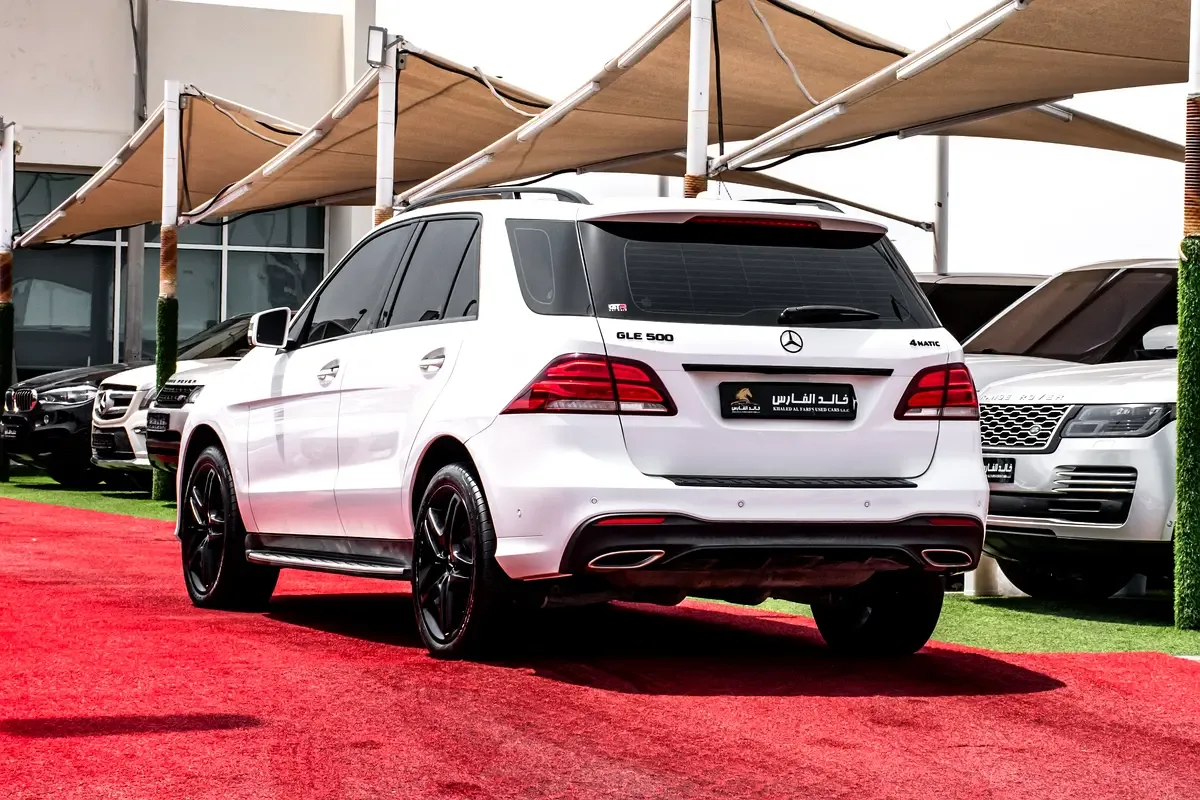 Mercedes-Benz GLE-Class 500 4MATIC 9G-TRONIC (435 حصان) - 16