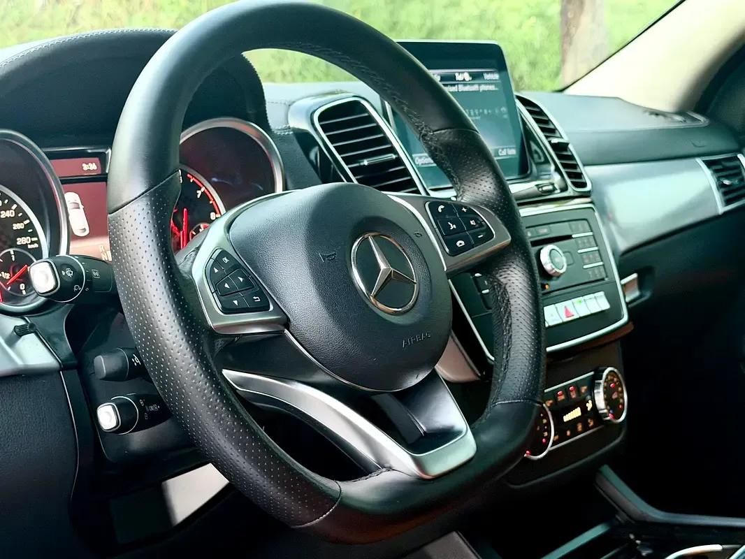 Mercedes-Benz GLE-Class AMG 43 4MATIC 9G-TRONIC (367 hp) - 10
