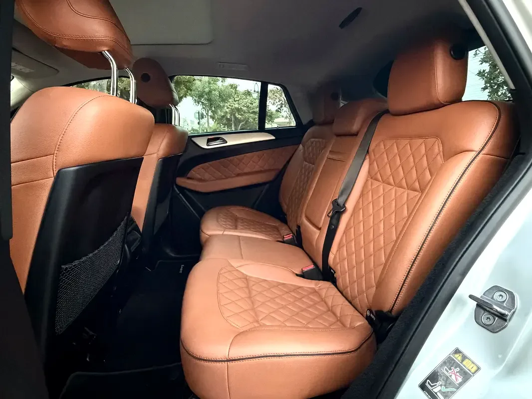 Mercedes-Benz GLE-Class AMG 43 4MATIC 9G-TRONIC (367 hp) - 14