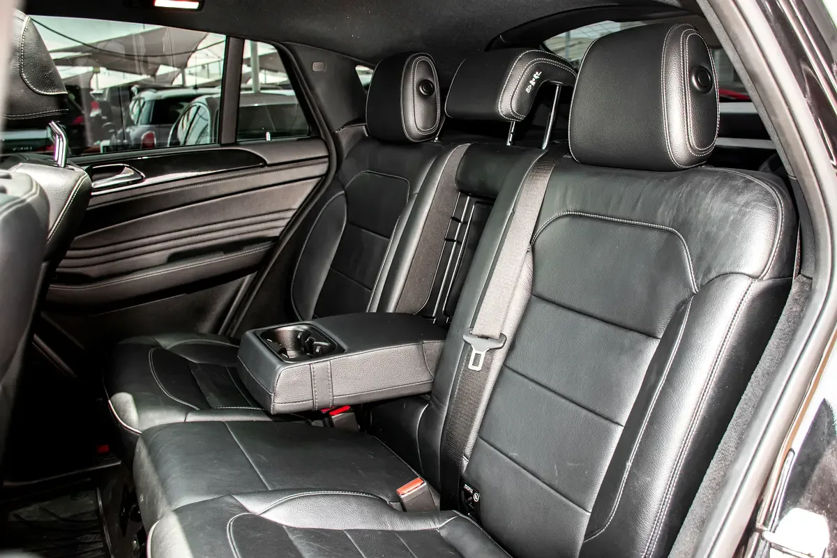 Mercedes-Benz GLE Coupe 3.0 AT 4WD (367 حصان) - 19