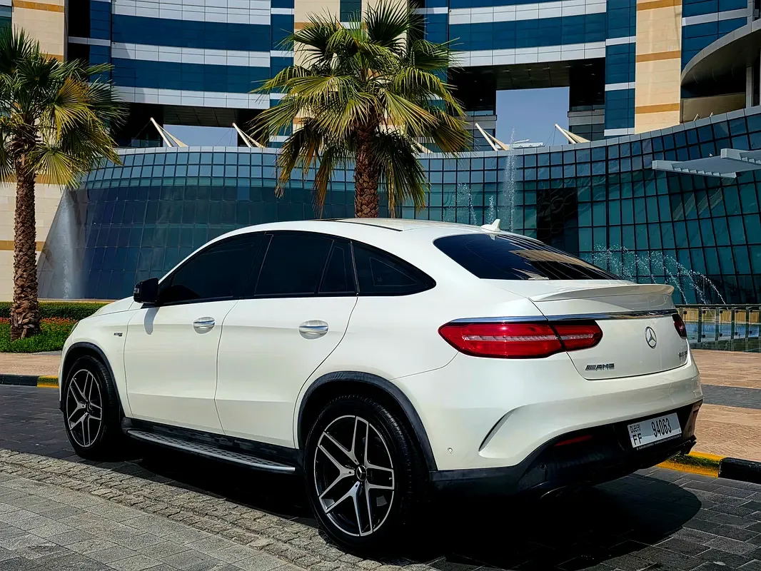 Mercedes-Benz GLE Coupe 3.0 AT 4WD (367 حصان) - 4