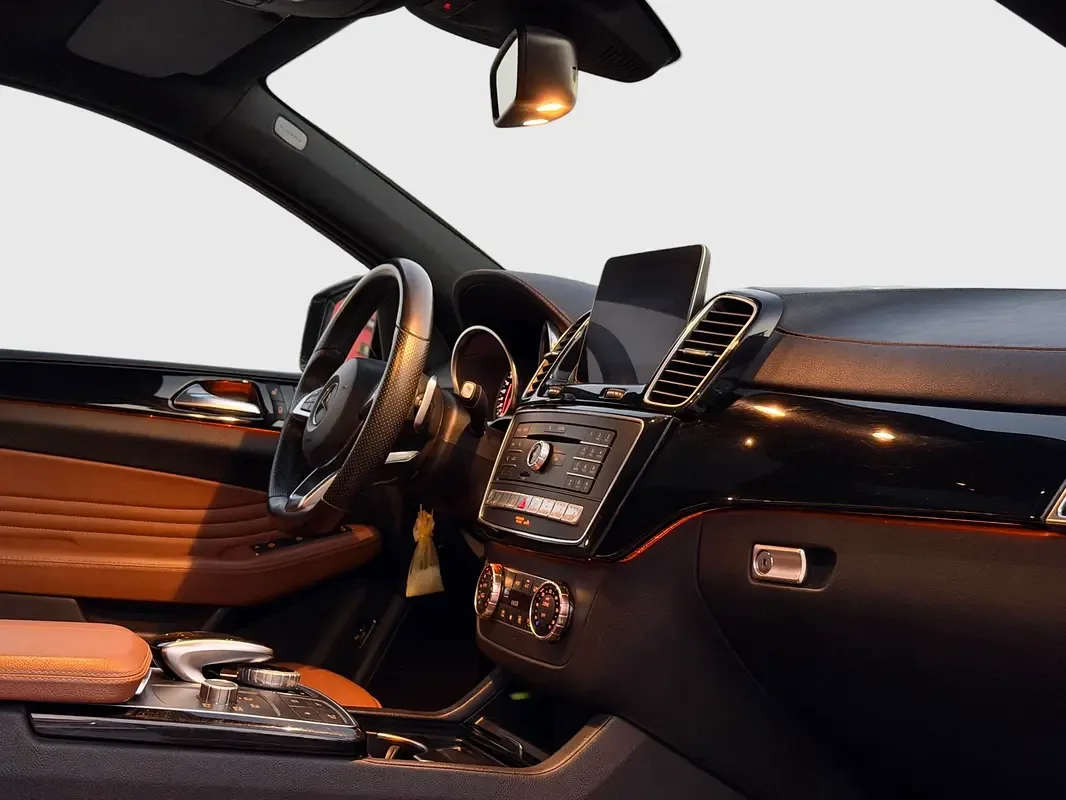 Mercedes-Benz GLE Coupe 3.0 AT 4WD (367 حصان) - 11