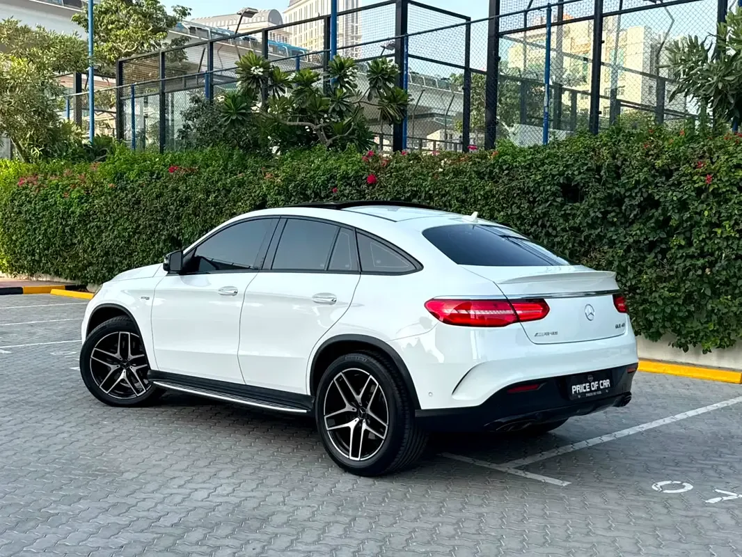 Mercedes-Benz GLE Coupe 3.0 AT 4WD (367 حصان) - 7