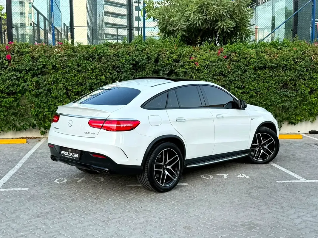 Mercedes-Benz GLE Coupe 3.0 AT 4WD (367 حصان) - 6