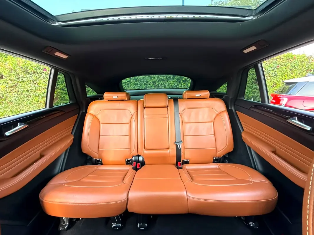 Mercedes-Benz GLE Coupe 3.0 AT 4WD (367 حصان) - 12