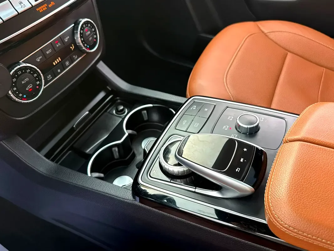 Mercedes-Benz GLE Coupe 3.0 AT 4WD (367 حصان) - 16