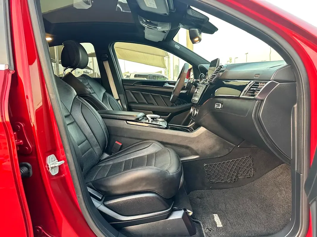 Mercedes-Benz GLE Coupe 4.7 AT 4WD (456 حصان) - 9