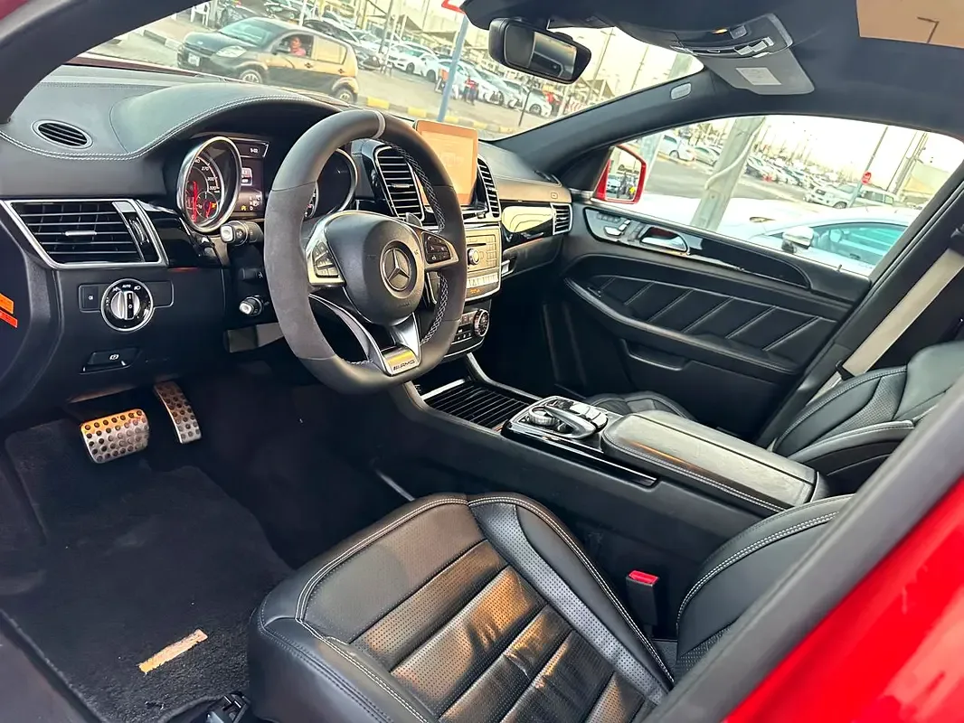 Mercedes-Benz GLE Coupe 4.7 AT 4WD (456 حصان) - 16