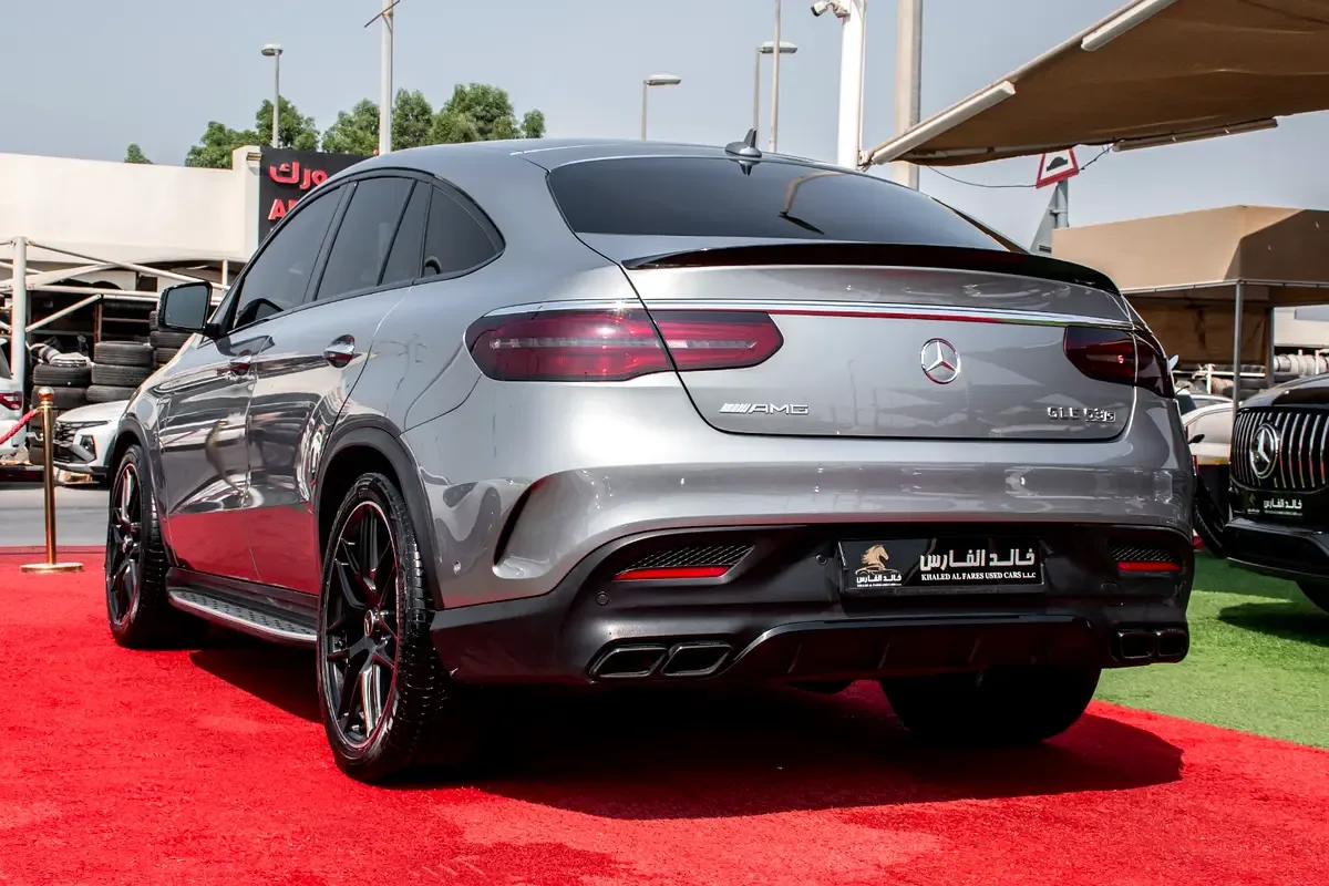 Mercedes-Benz GLE Coupe 4.7 AT 4WD (456 حصان) - 4