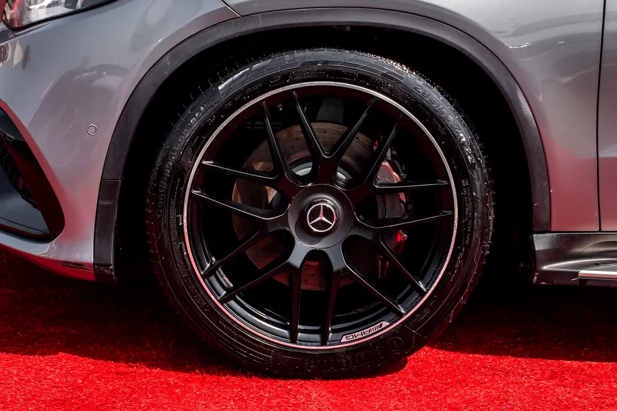 Mercedes-Benz GLE Coupe 4.7 AT 4WD (456 حصان) - 17