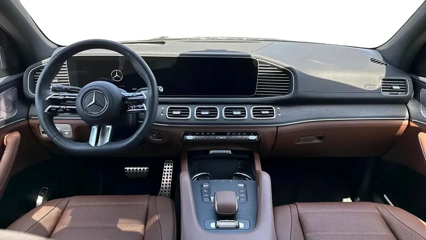 Mercedes-Benz GLS 3.0 AMT 4WD (381 حصان) - 11