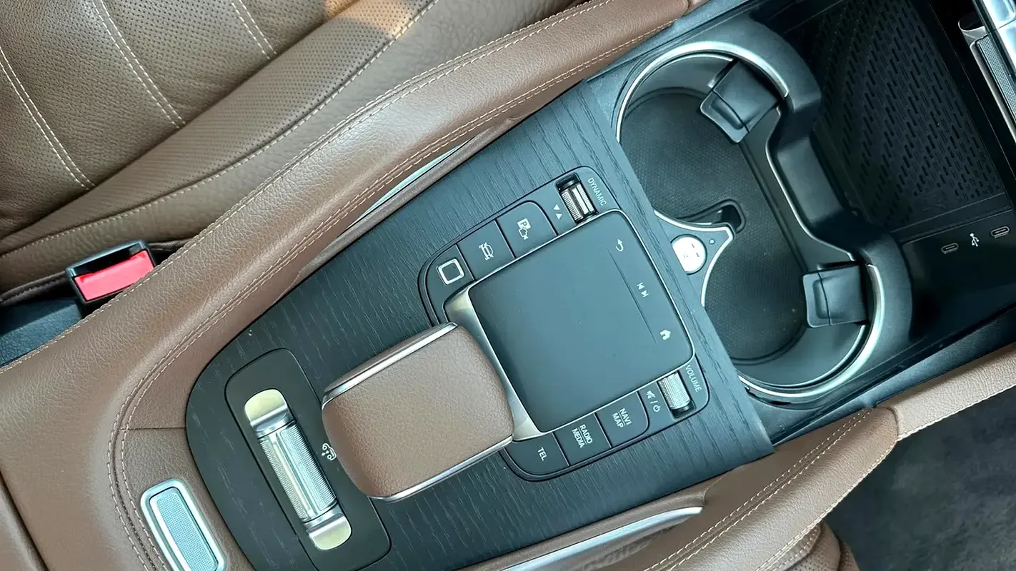 Mercedes-Benz GLS 3.0 AMT 4WD (381 حصان) - 12