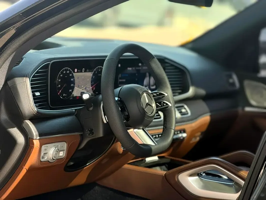 Mercedes-Benz GLS 3.0 AMT 4WD (381 حصان) - 6