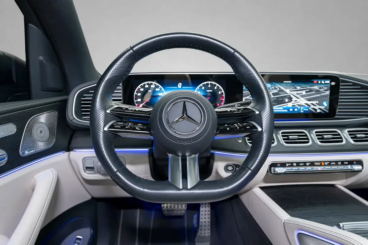 Mercedes-Benz GLS 3.0 AMT 4WD (381 حصان) - 11