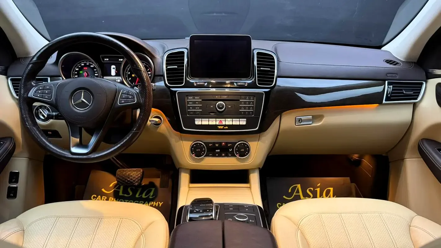 Mercedes-Benz GLS 3.0 AT (367 حصان) - 13
