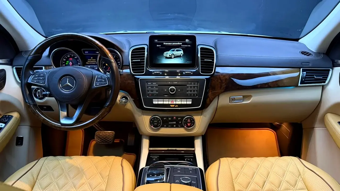 Mercedes-Benz GLS 3.0 AT (367 hp) - 12