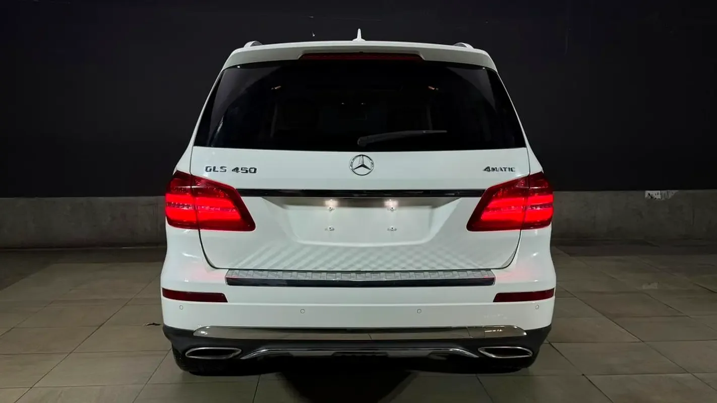 Mercedes-Benz GLS 3.0 AT (367 hp) - 11