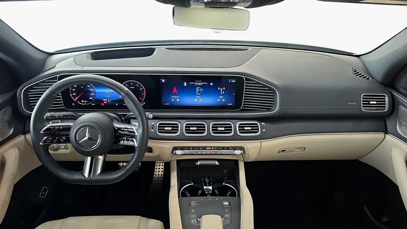 Mercedes-Benz GLS 3.0 AT AWD (367 حصان) - 7