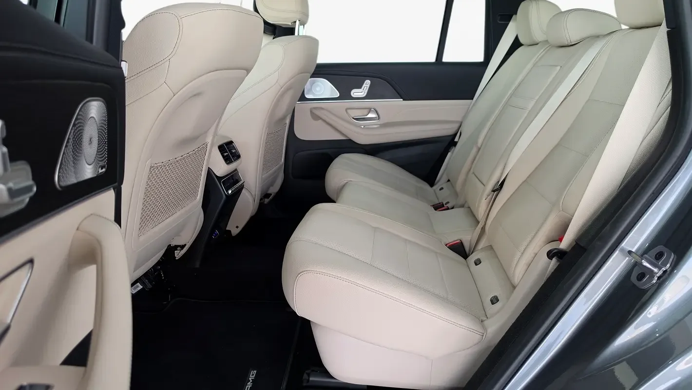 Mercedes-Benz GLS 3.0 AT AWD (367 حصان) - 12