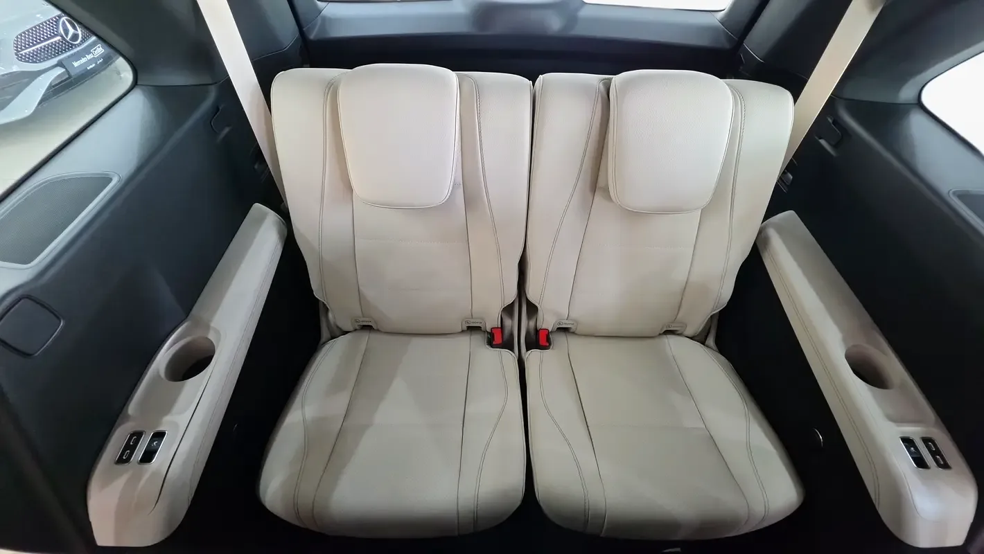 Mercedes-Benz GLS 3.0 AT AWD (367 حصان) - 15