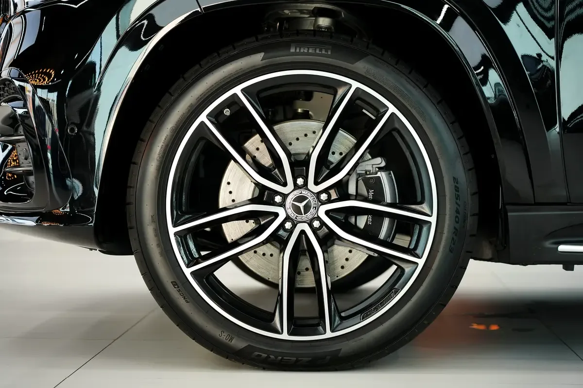 Mercedes-Benz GLS 3.0 AT AWD (367 hp) - 6