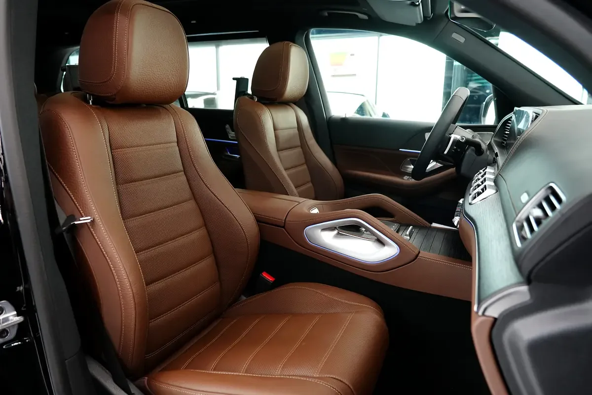 Mercedes-Benz GLS 3.0 AT AWD (367 hp) - 10