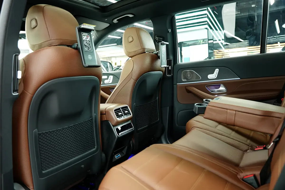 Mercedes-Benz GLS 3.0 AT AWD (367 hp) - 14